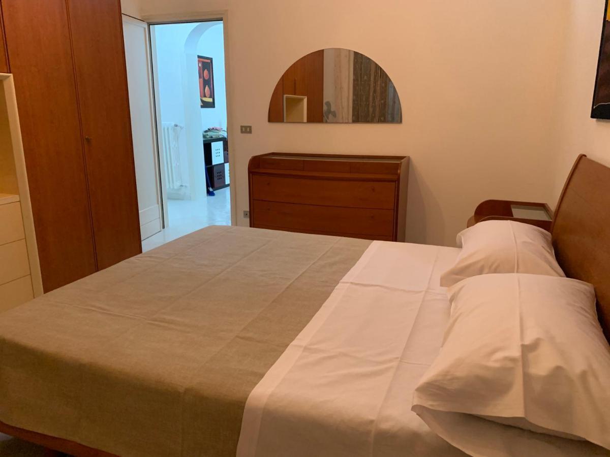 Domenica Rooms Лечче Екстер'єр фото