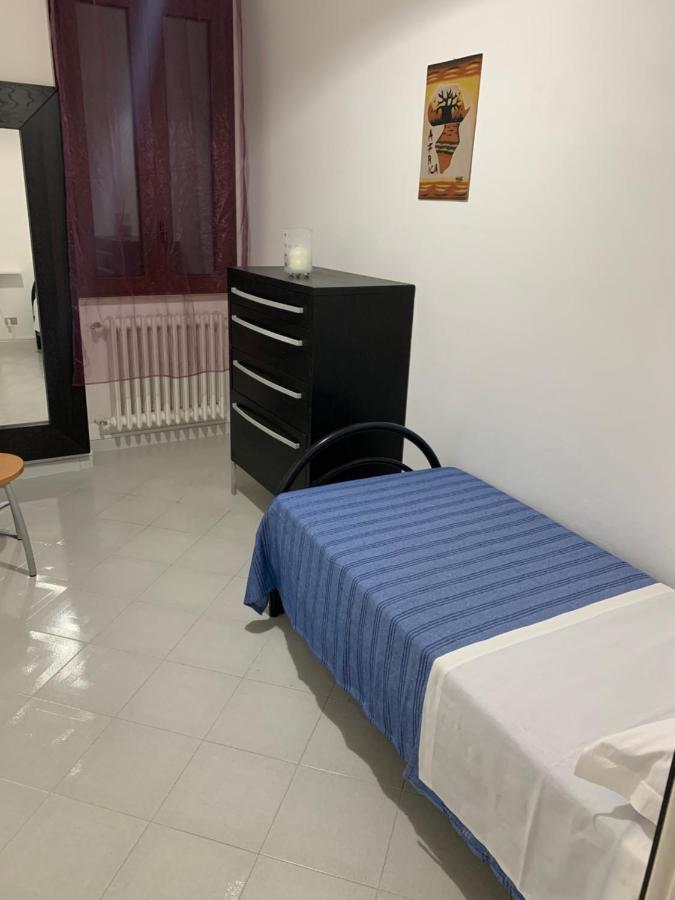 Domenica Rooms Лечче Екстер'єр фото