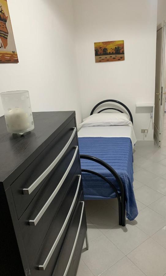 Domenica Rooms Лечче Екстер'єр фото